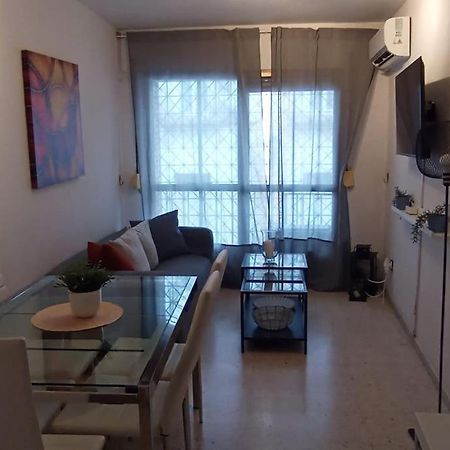 Apartamento Plaza Toros Seville Luaran gambar
