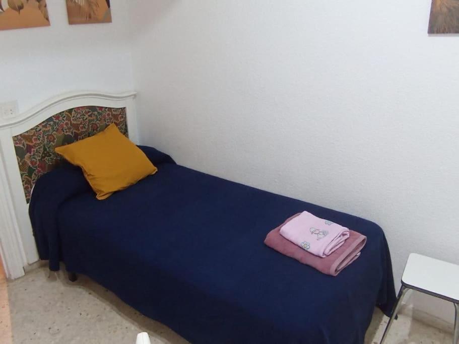 Apartamento Plaza Toros Seville Luaran gambar