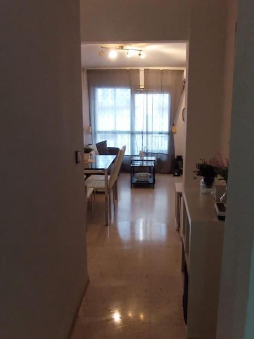 Apartamento Plaza Toros Seville Luaran gambar